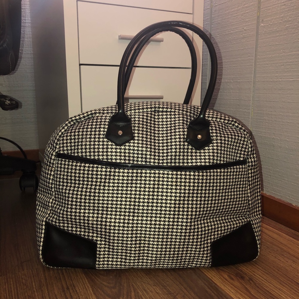 Houndstooth Overnight Bag